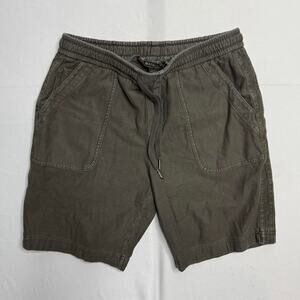 Athleta Grey Washed Short Size 8